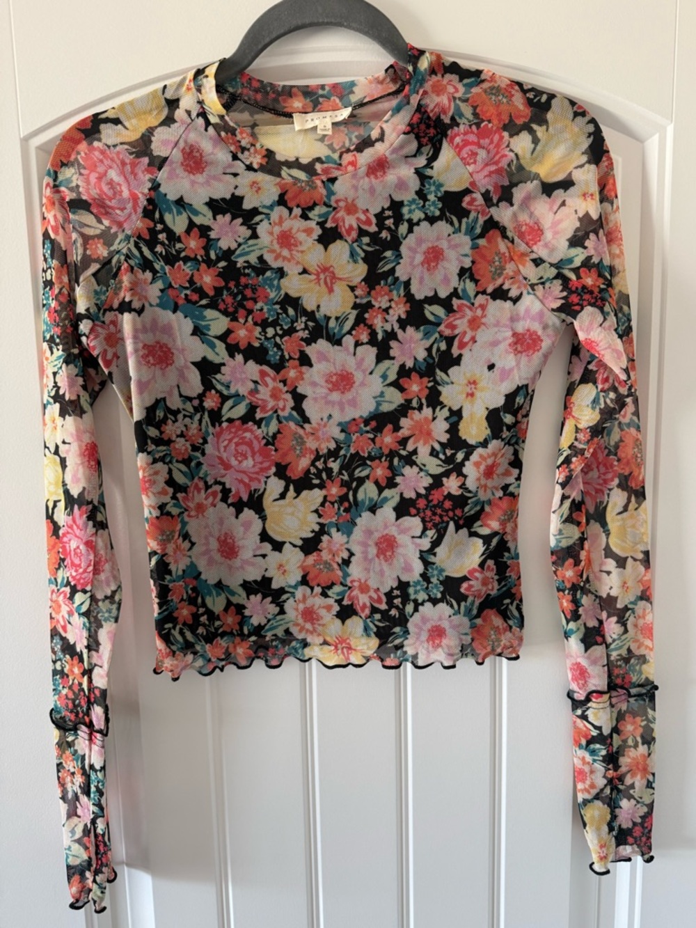Promesa Black Sheer Floral Top Size Small